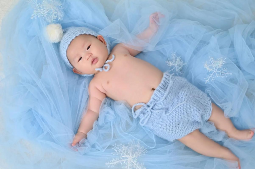 海西孕妇三个月肚子多大